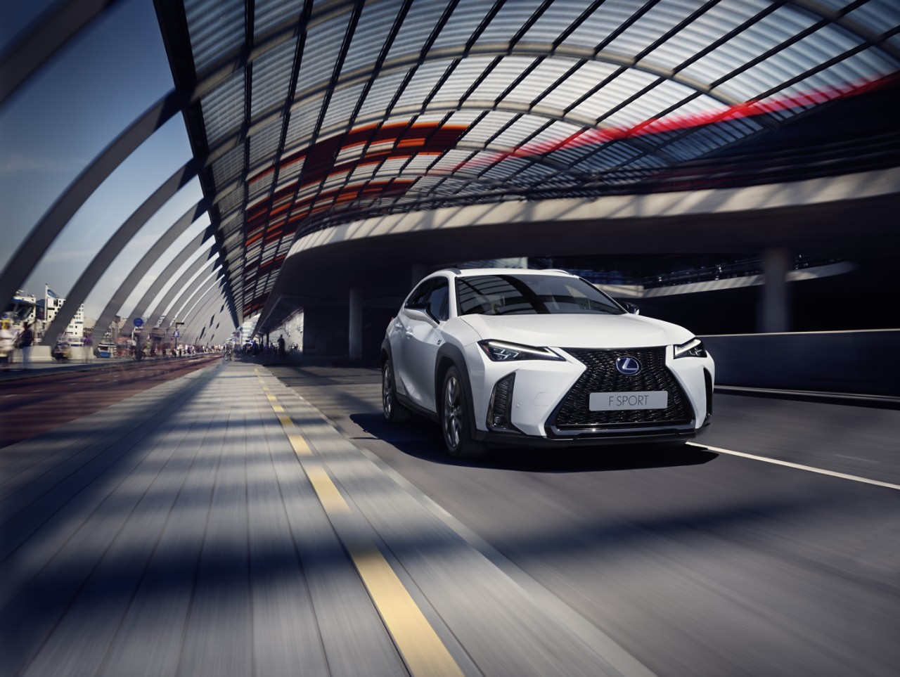 UX-F-sport-styling